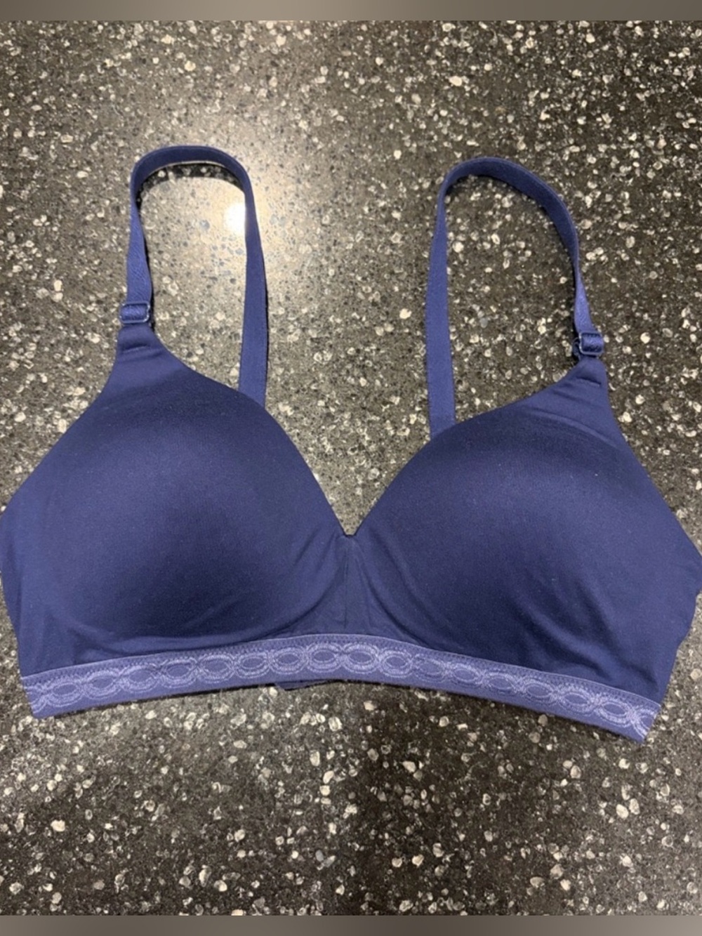 Lively | Warner’s | Nautica 4pc Women's T-Shirt Bra Bundle - 36C - Picture 4 of 9